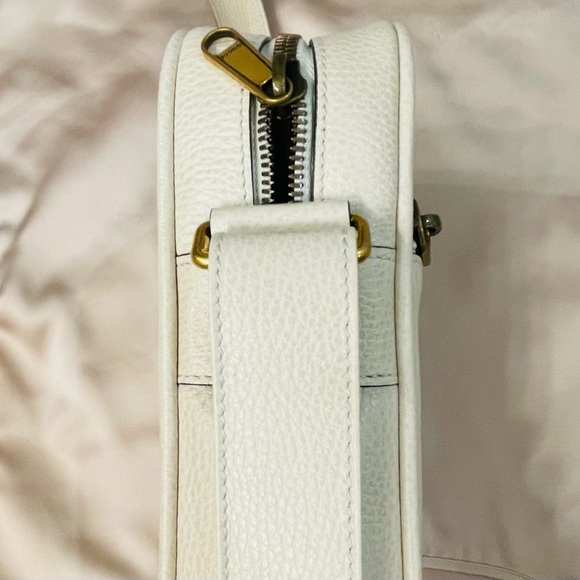 Gucci Vintage Logo Vertical Leather Crossbody - Picture 3 of 8
